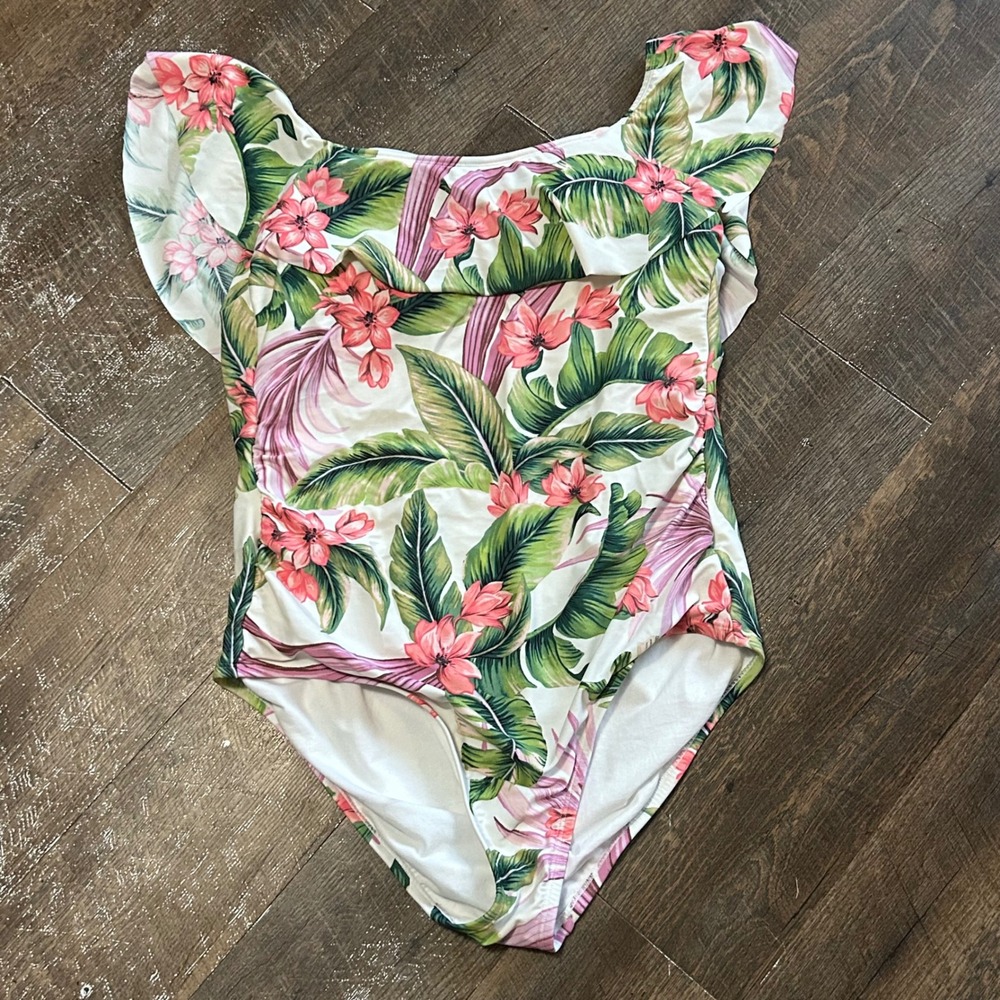 Kona Sol XL Tropical Floral Ruffle Shoulder One Piece Swimsuit‎ White Pink